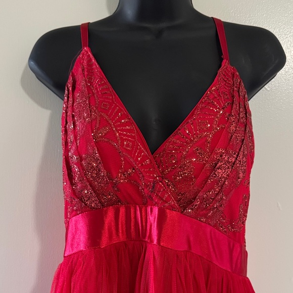 Dresses & Skirts - Red Sequin Mesh V-Neck Dress